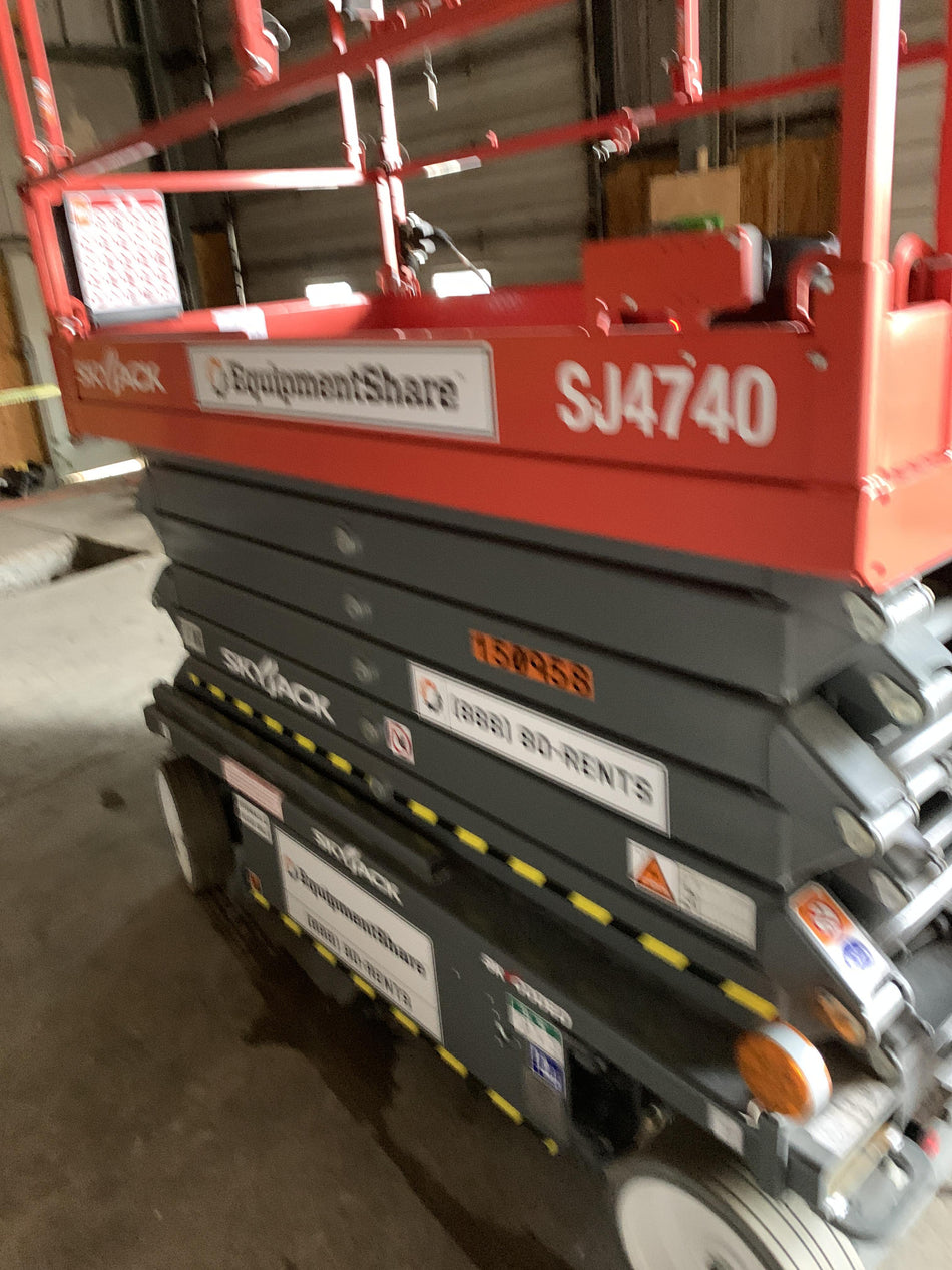 2021 SKYJACK SJ4740