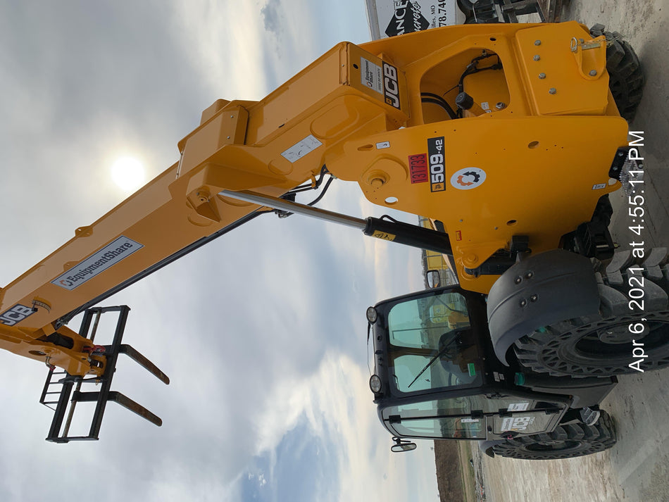 2021 JCB 509-42