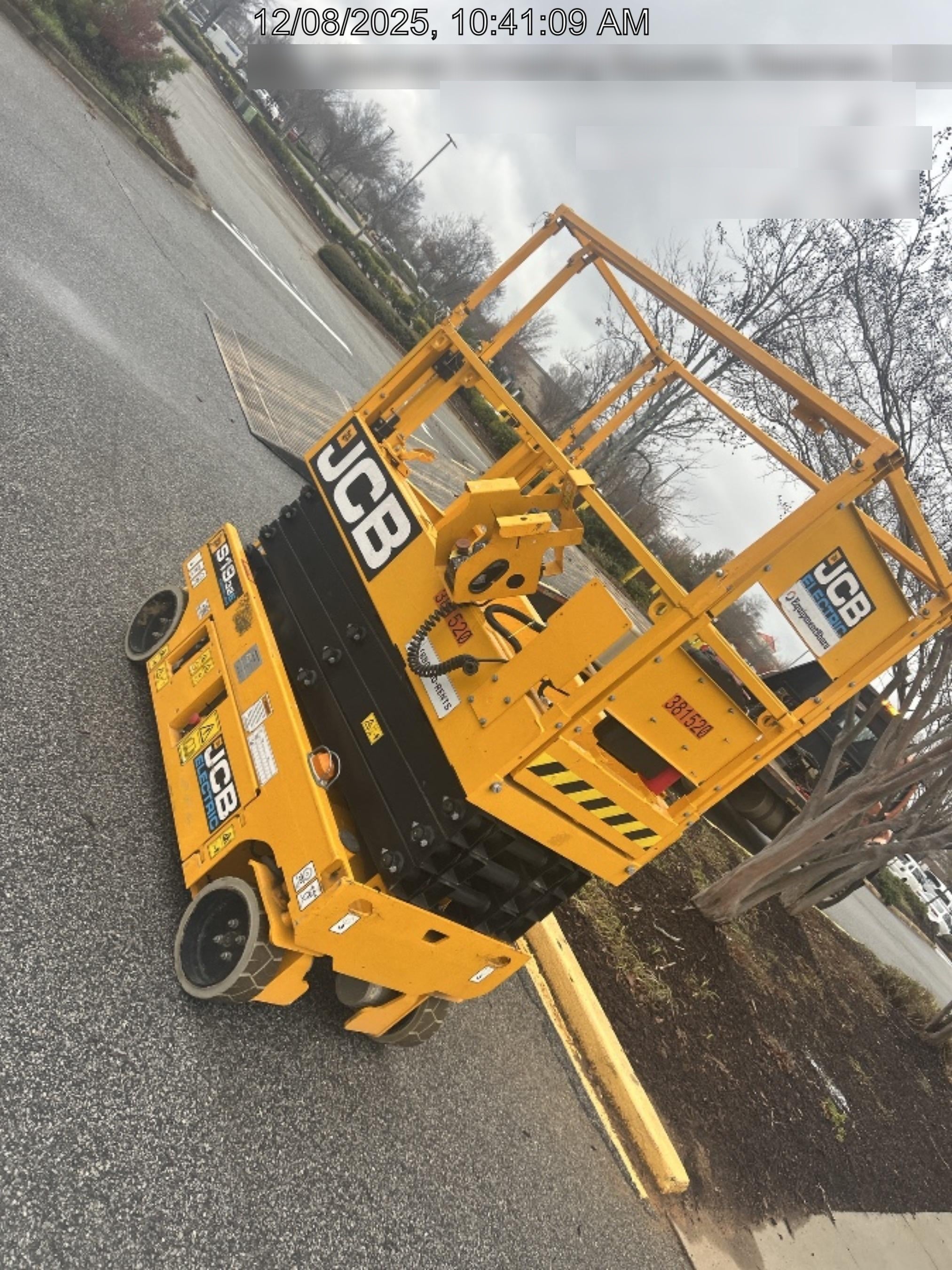 2024 JCB S1932E