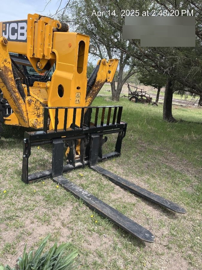 2022 JCB 512-56
