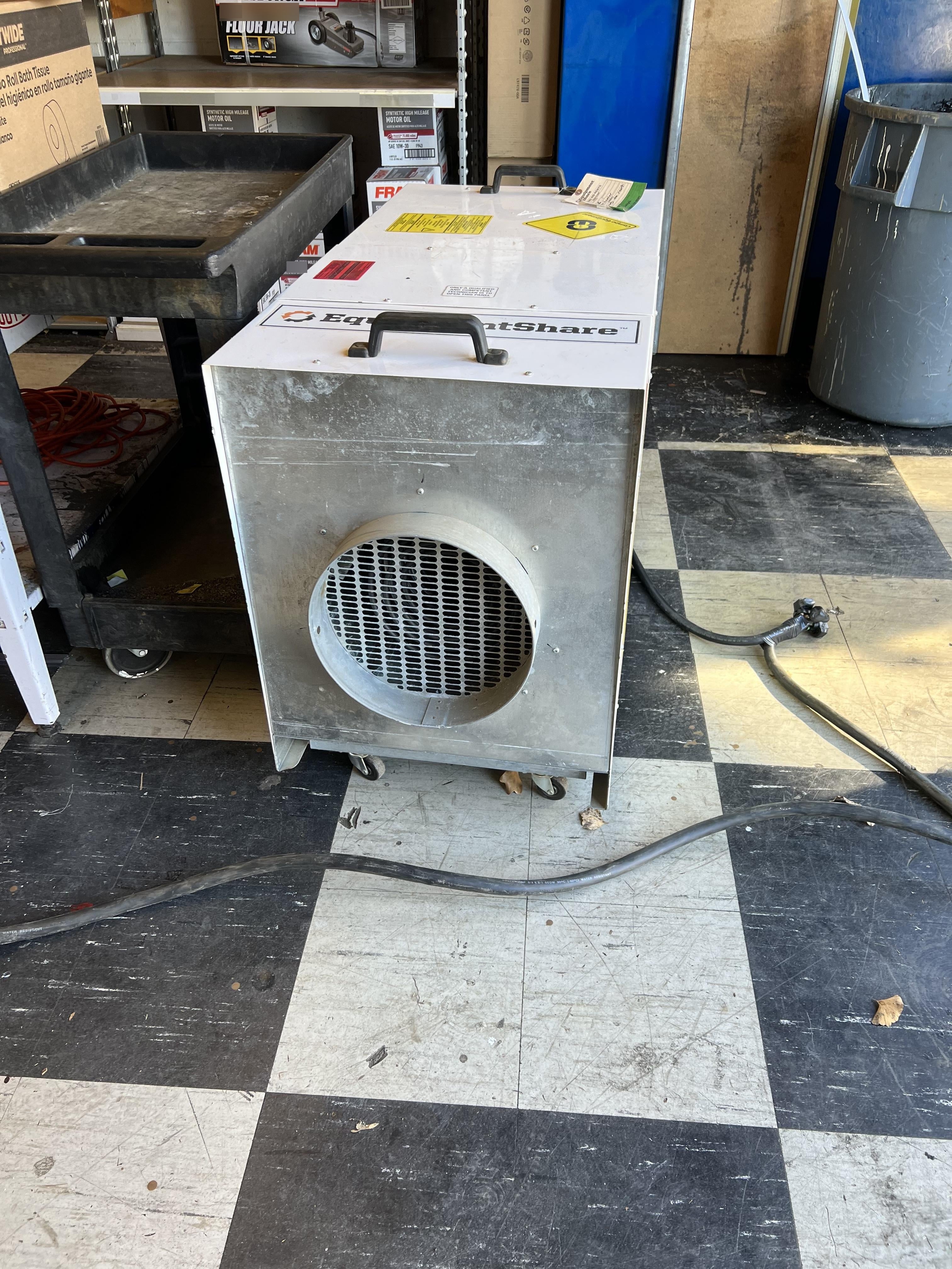 2021 CAMPO EB30E