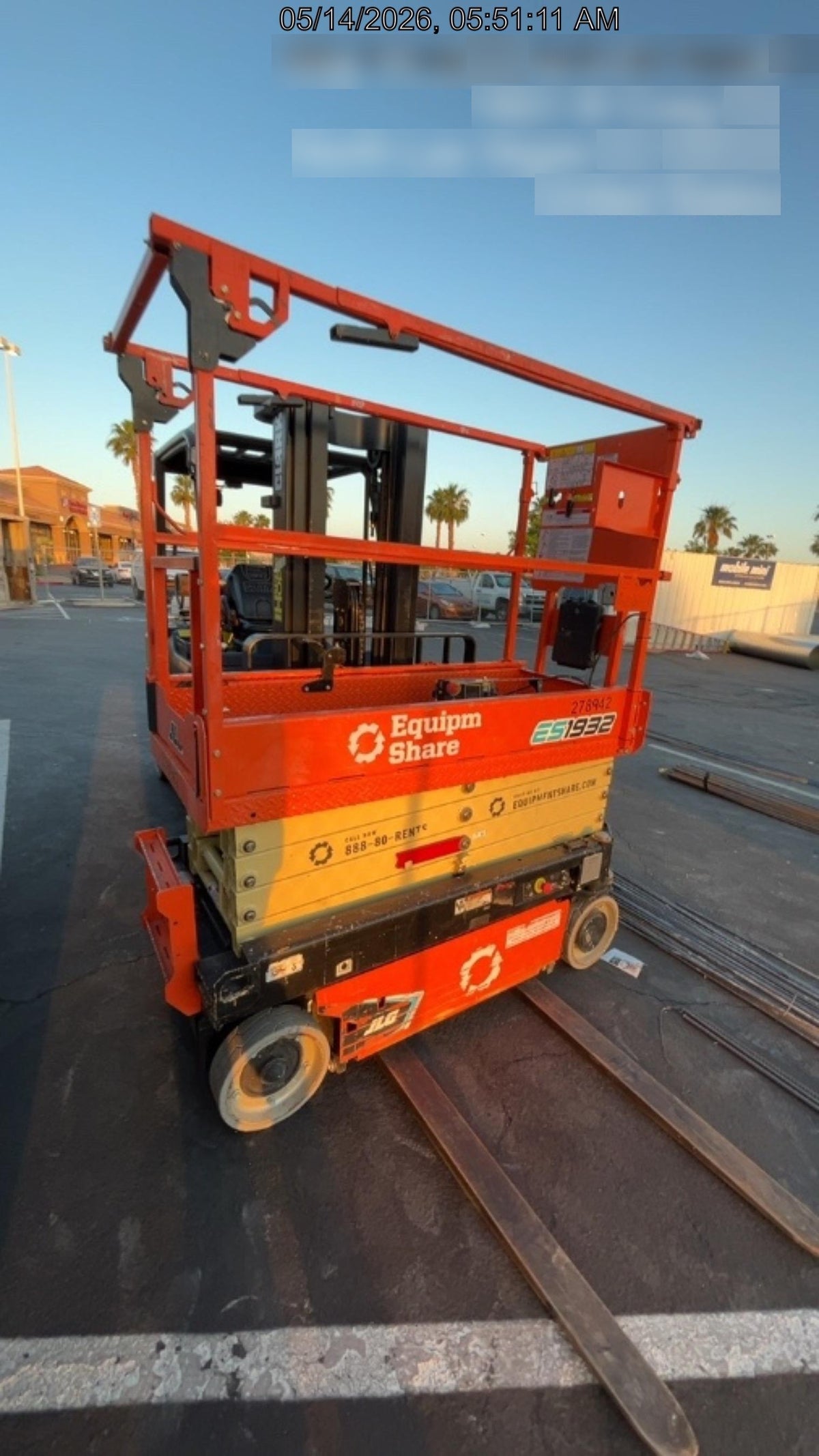 2022 JLG ES1932