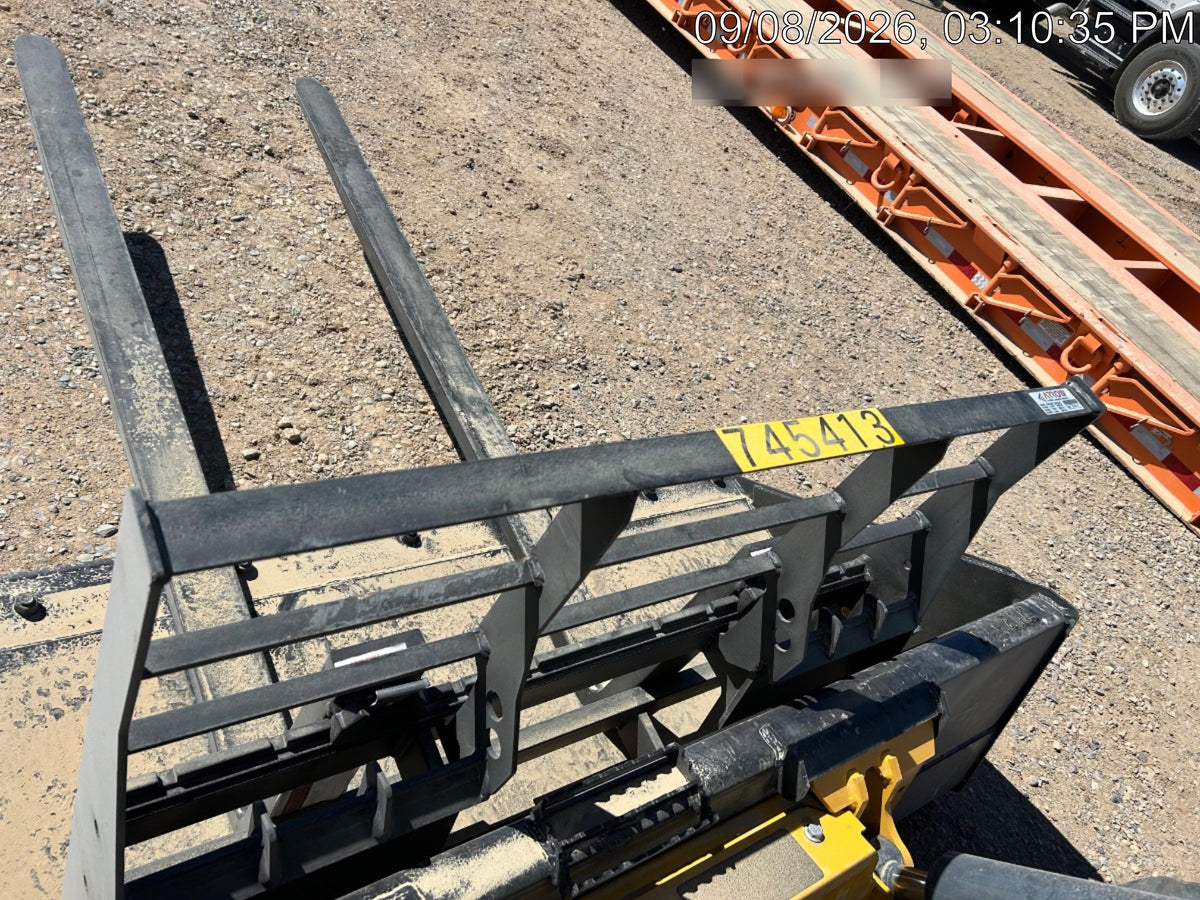 2026 ARROW MATERIAL HANDLING 72" Pallet Forks - Arrow