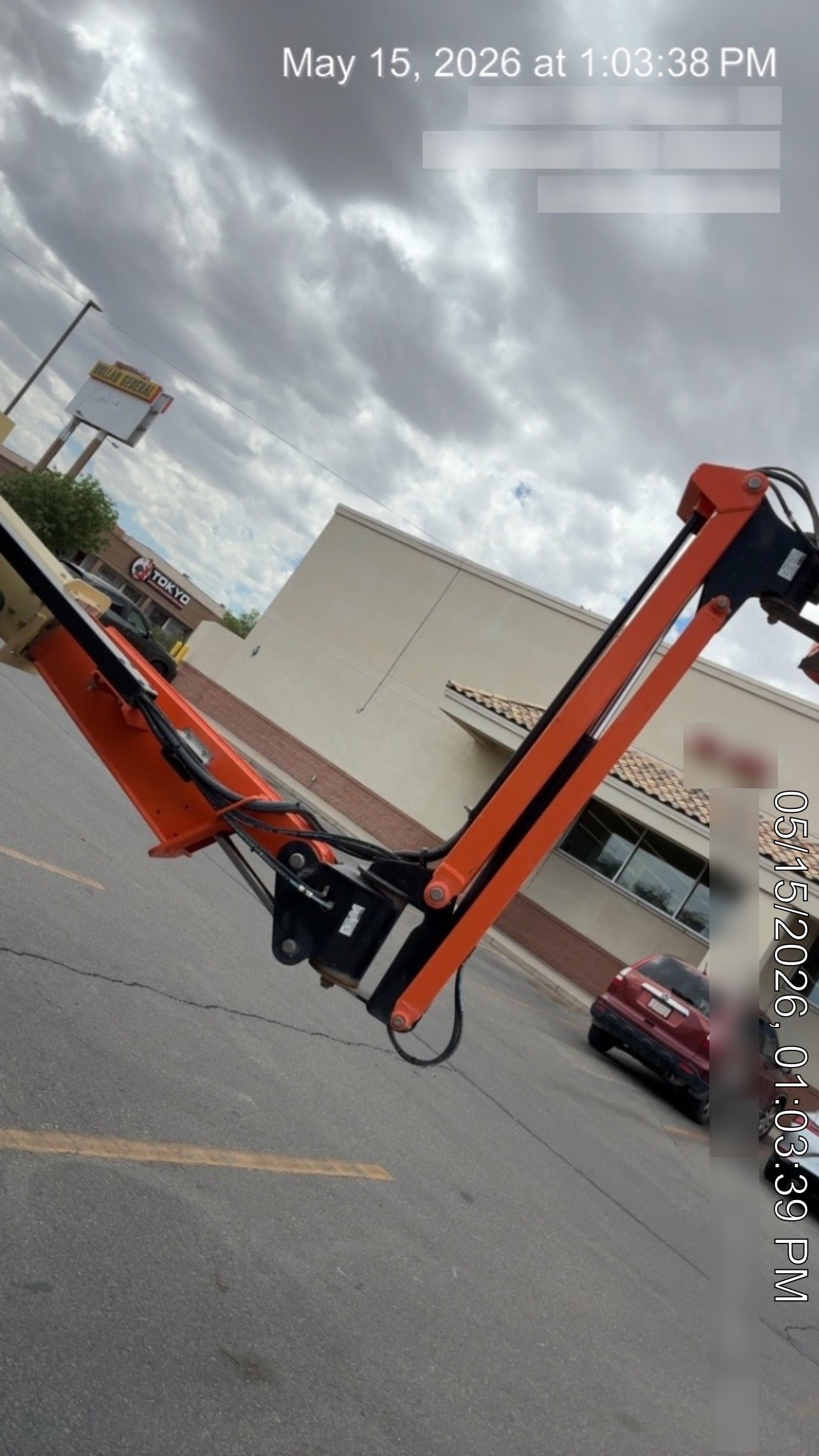 2020 JLG E300AJP
