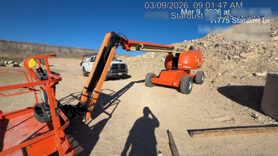 2023 JLG 460SJ