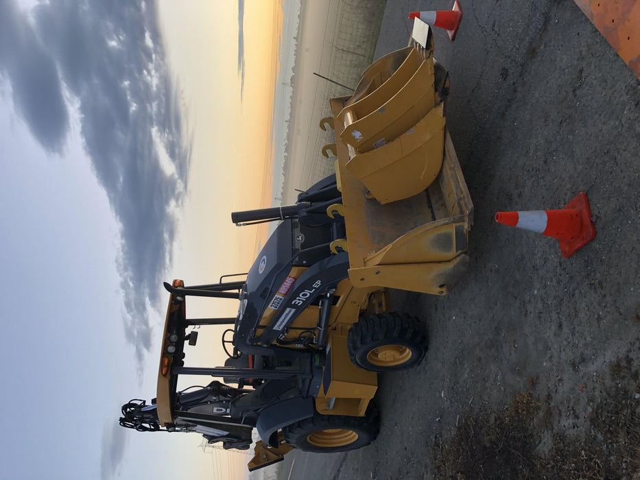 2023 JCB 3CX-14 Extendable Stick 74hp, Cab/Heat/Air, 4WD, Extendable Stick, Easy Controls, 1 Way Hydraulics, With Loader Pipework