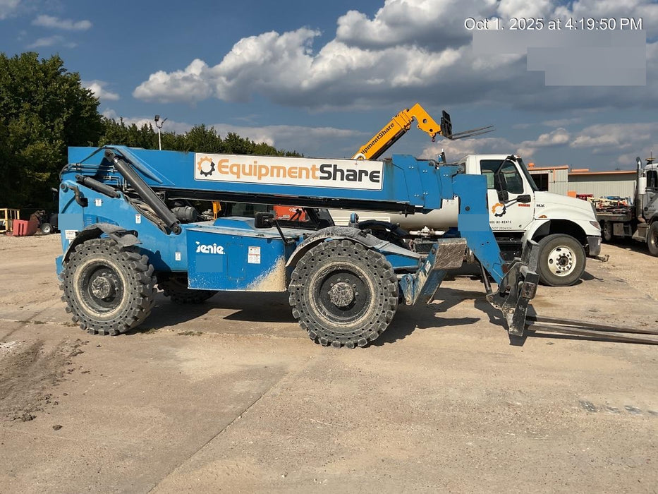 2018 Genie GTH-1056 Genie GTH-1056 w/Enclosed Cab w/HVAC, Work Lights, Solid Tires, Beacon, 60" Carriage and Forks