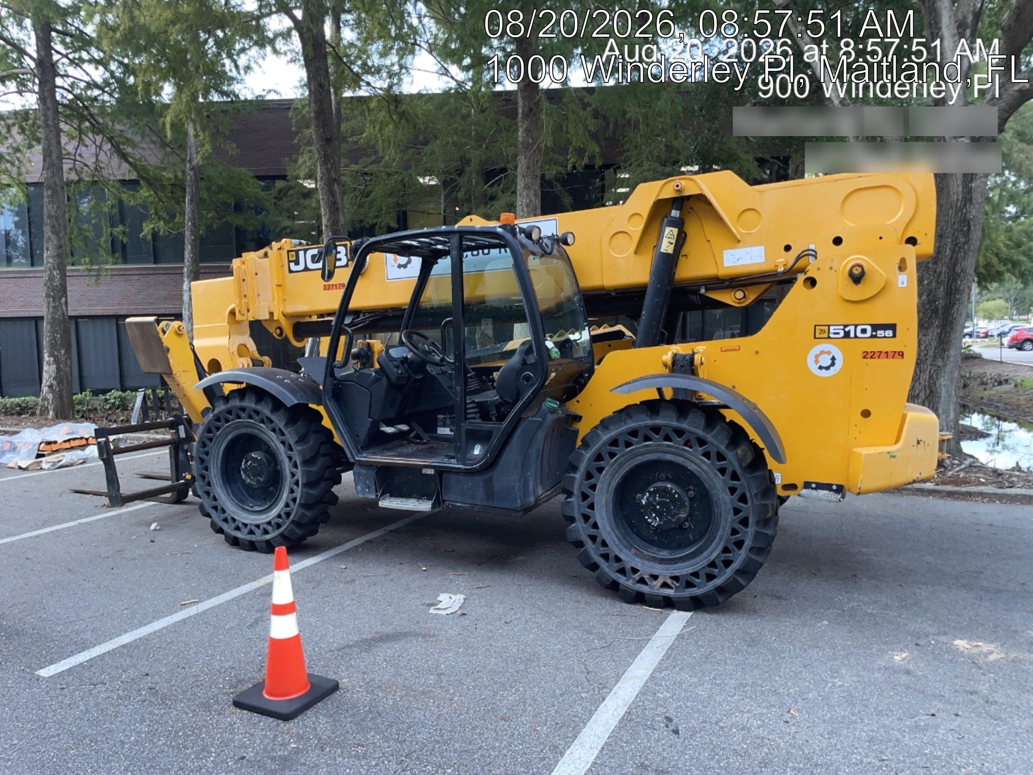 2022 JCB 510-56