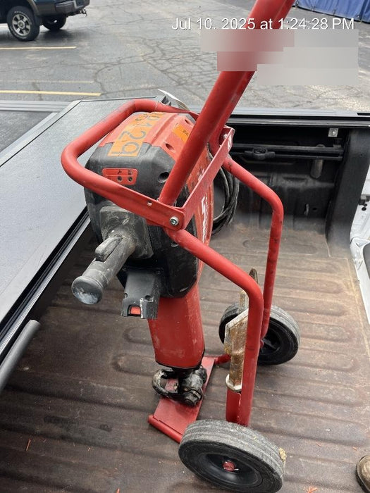 2021 HILTI TE 3000-AVR