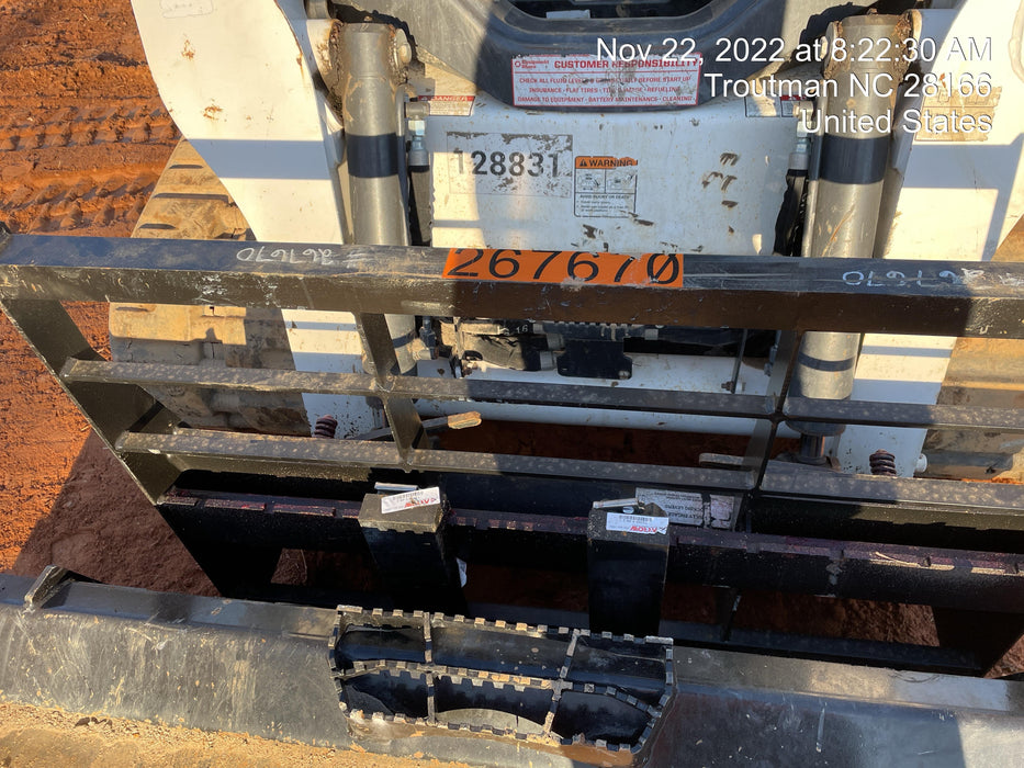 2022 ARROW MATERIAL HANDLING 48" Pallet Forks - Arrow