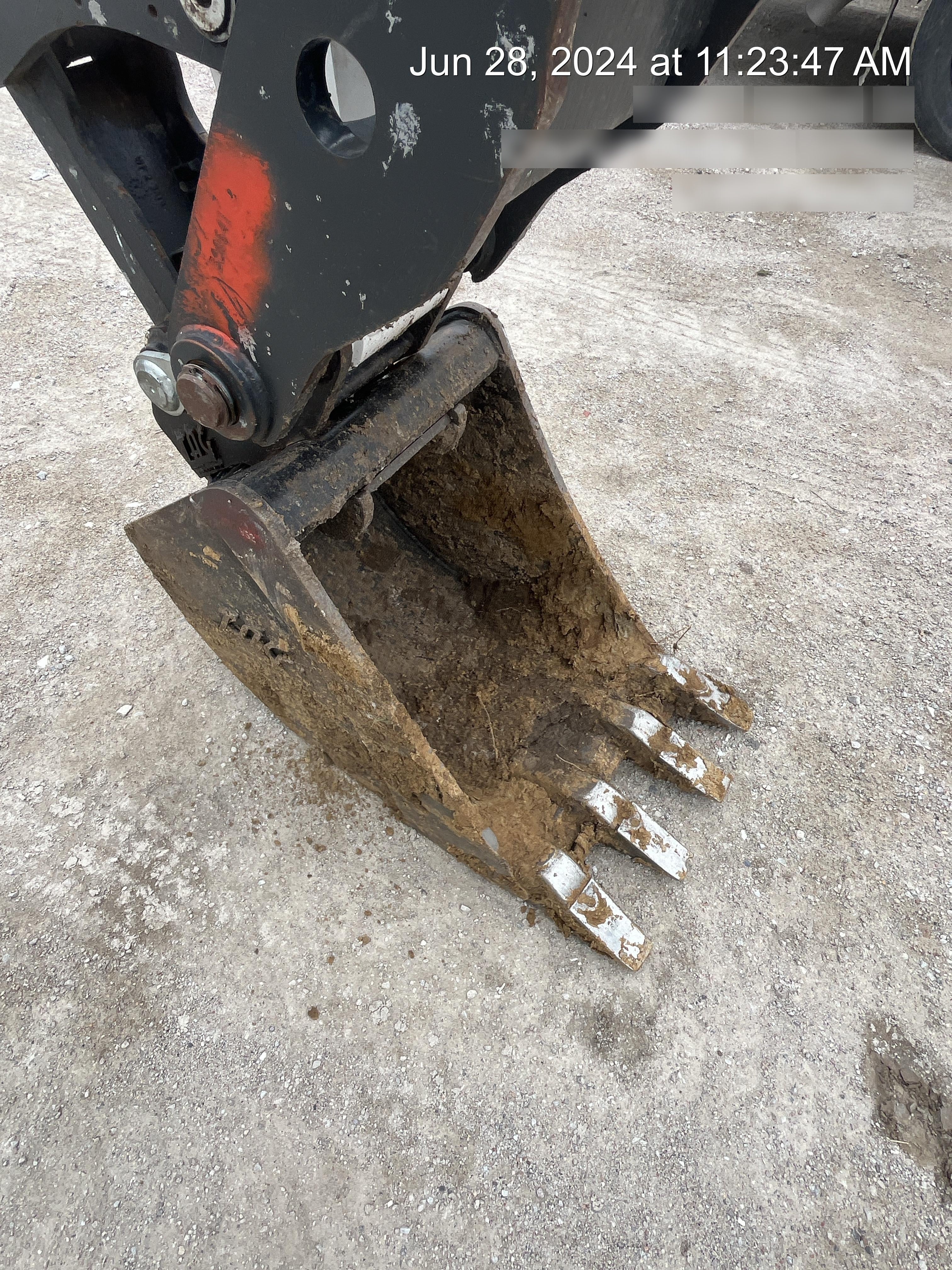 2023 TAG MANUFACTURING 18" HD QCB28 Bucket