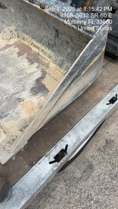 2025 JOHN DEERE 84" Bucket - John Deere