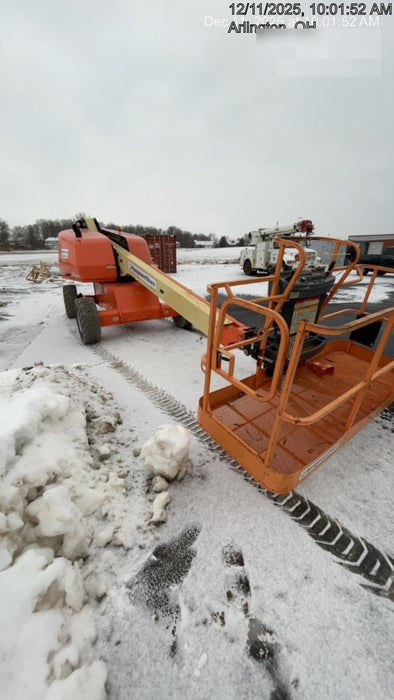2021 JLG 400S
