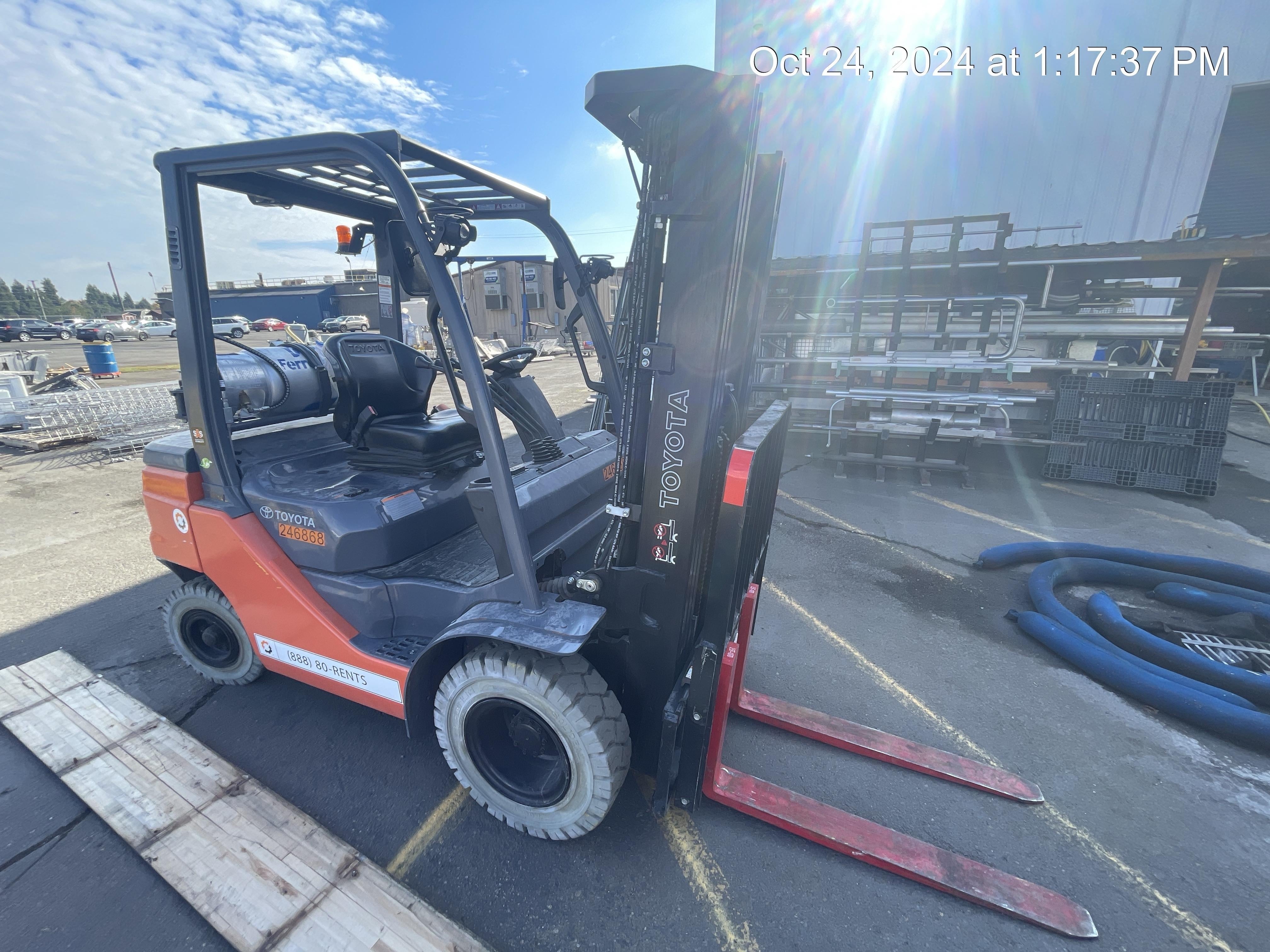 2022 TOYOTA 50-8FGU25