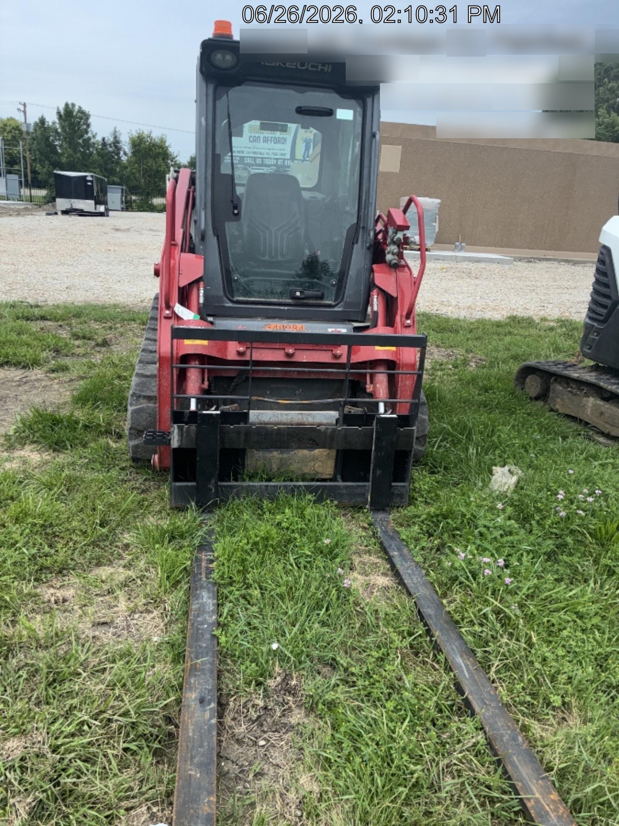 2023 TAKEUCHI TL8R2-CR