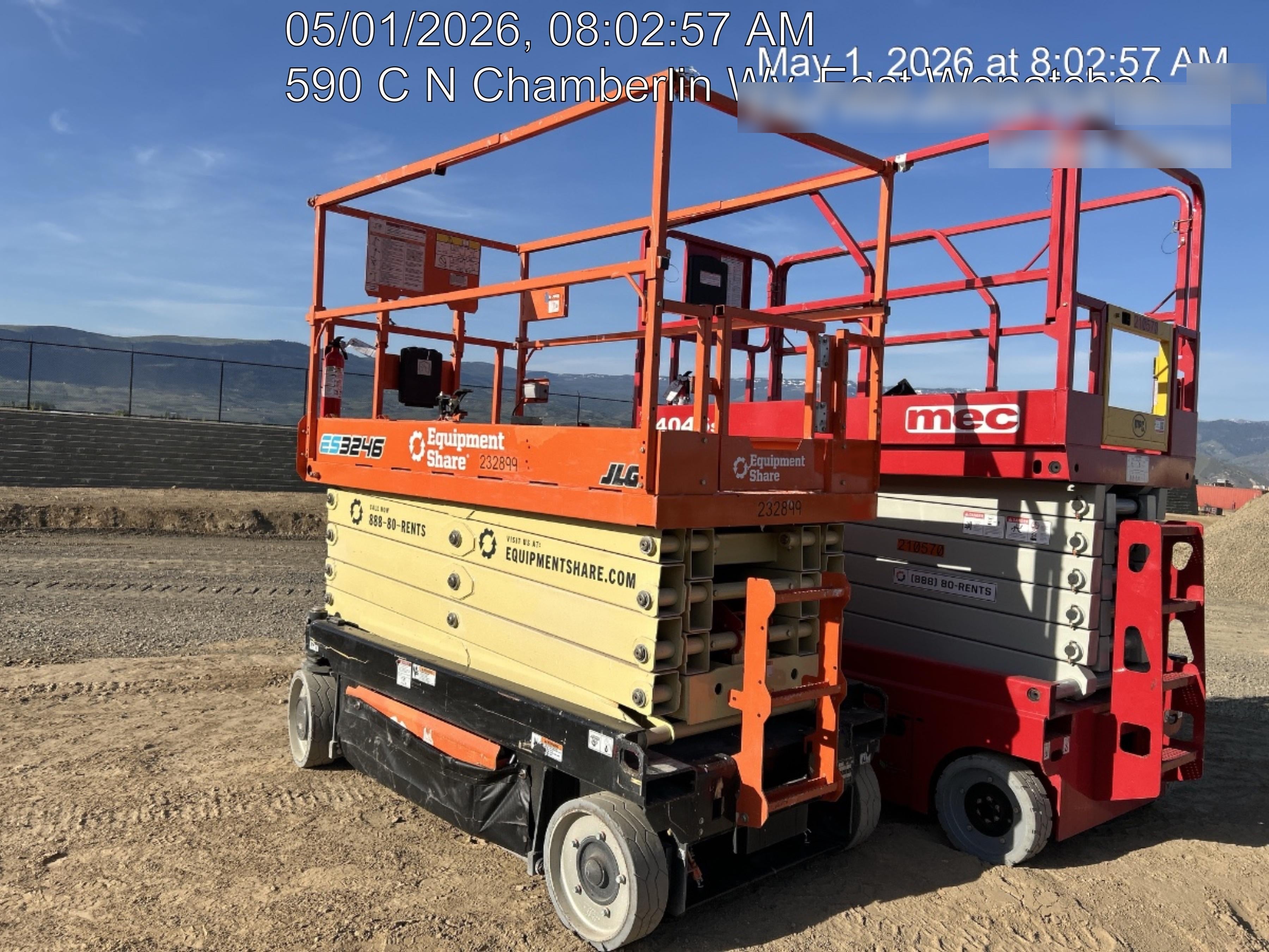 2022 JLG ES3246
