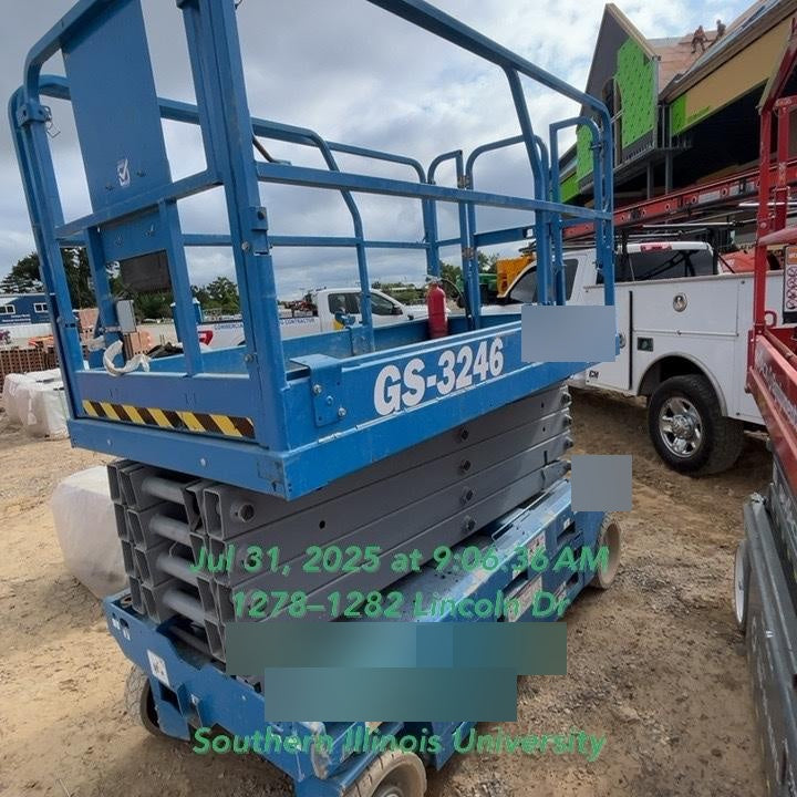 2021 GENIE GS-3246