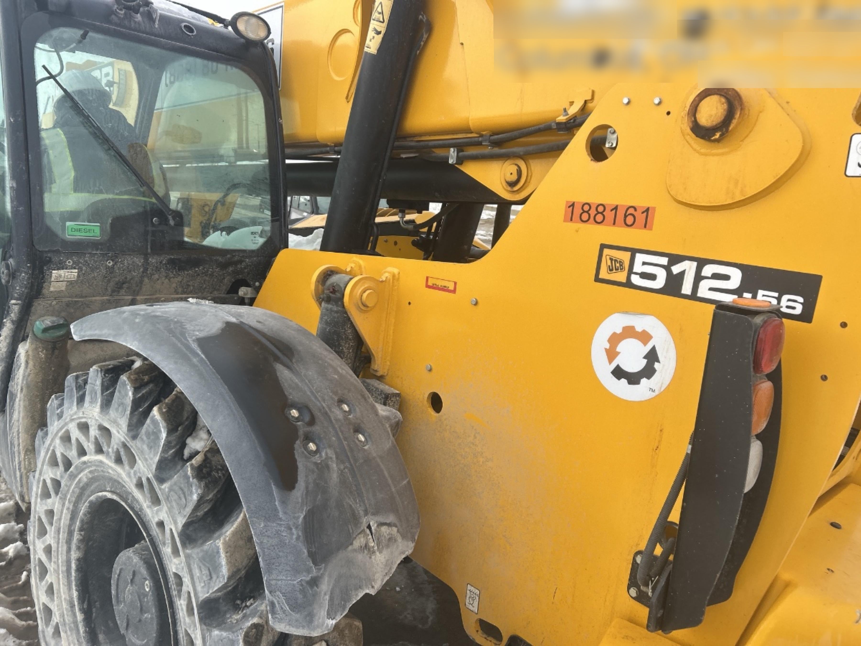 2021 JCB 512-56