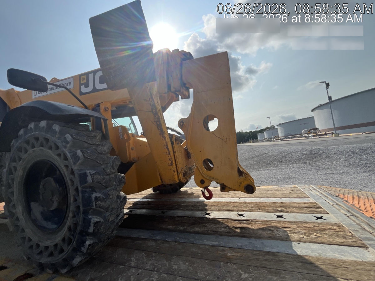 2021 JCB 510-56
