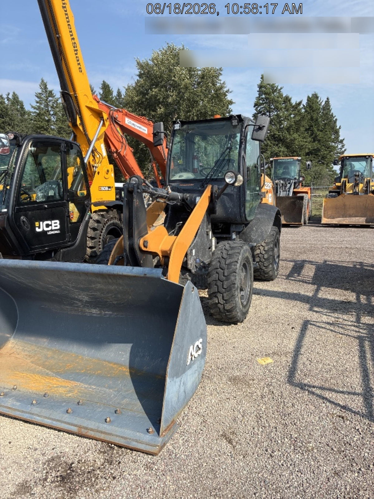 2022 Case 221F Cab/Heat/Air, CWK, Hydraulic Coupler, LED Worklights