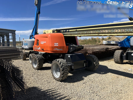 2025 JLG 660SJ