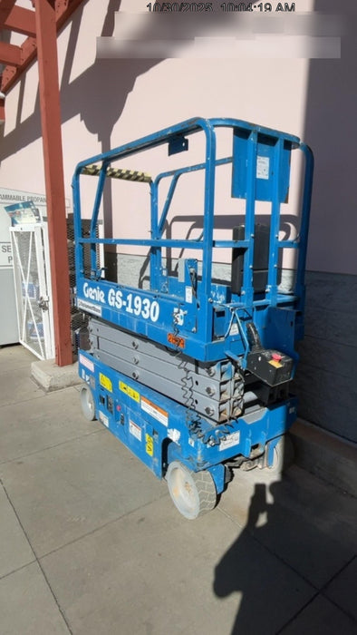 2016 Genie GS-1930 Genie GS-1930 Scissor Lift