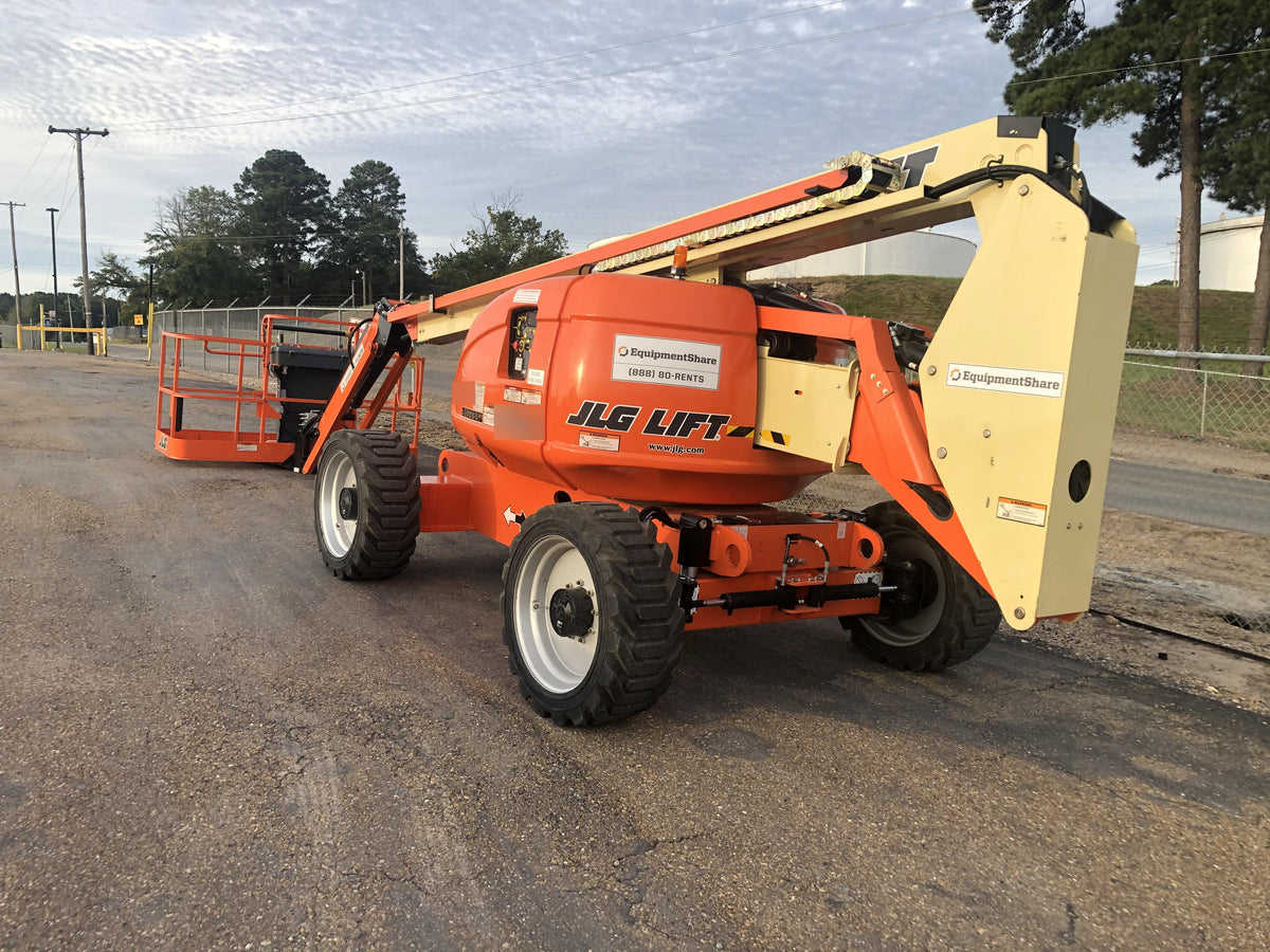 2019 JLG 600AJ