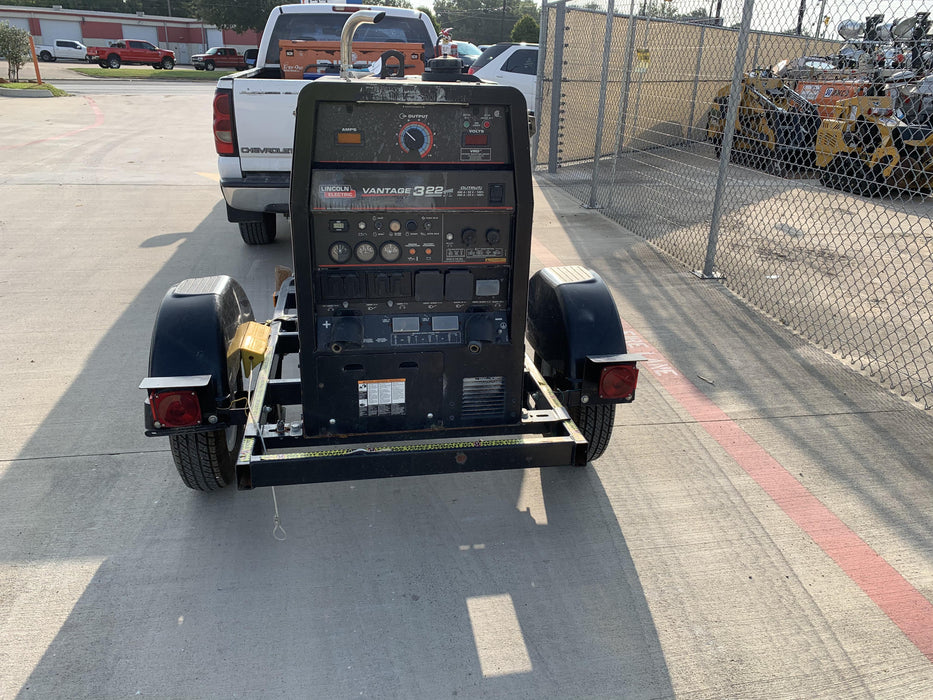 2019 Lincoln Electric Vantage 322 Lincoln Vantage 322 Welder w/Trailer, Light Kit, Cable Rack