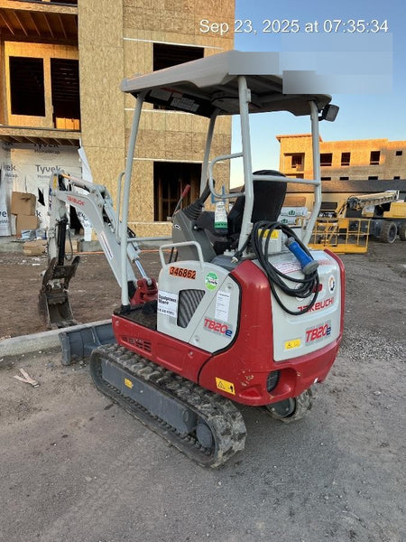 2023 TAKEUCHI TB20e