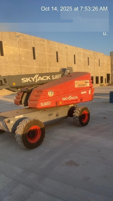 2017 SKYJACK SJ45T+