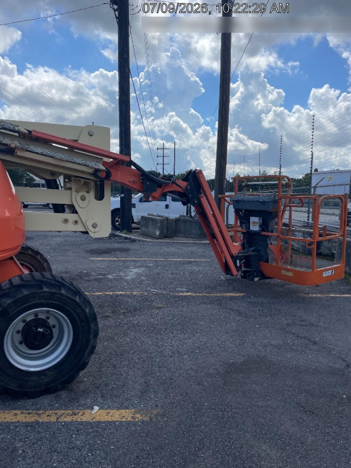 2020 JLG 450AJ