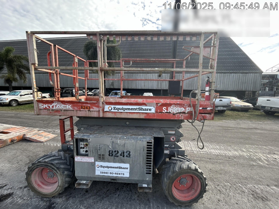 2018 SKYJACK SJ6832 RT