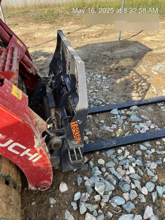 2021 PALADIN 48" Pallet Forks - Paladin