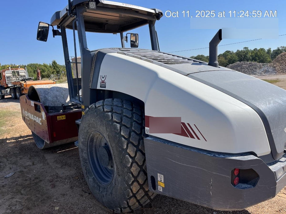 2022 DYNAPAC CA2500D