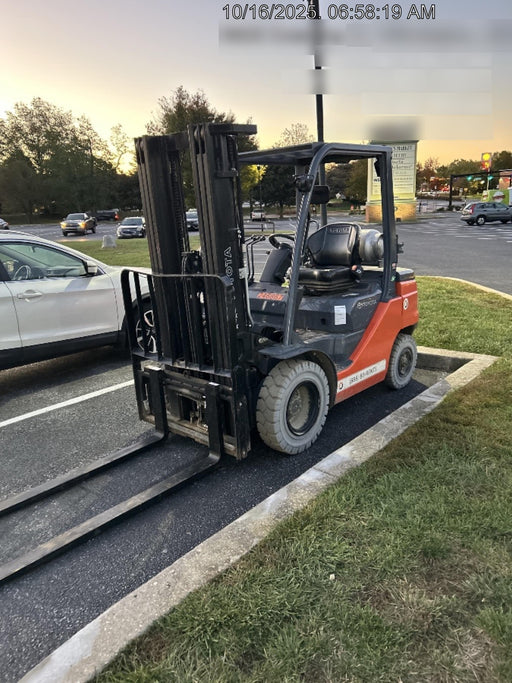 2022 TOYOTA 50-8FGU25