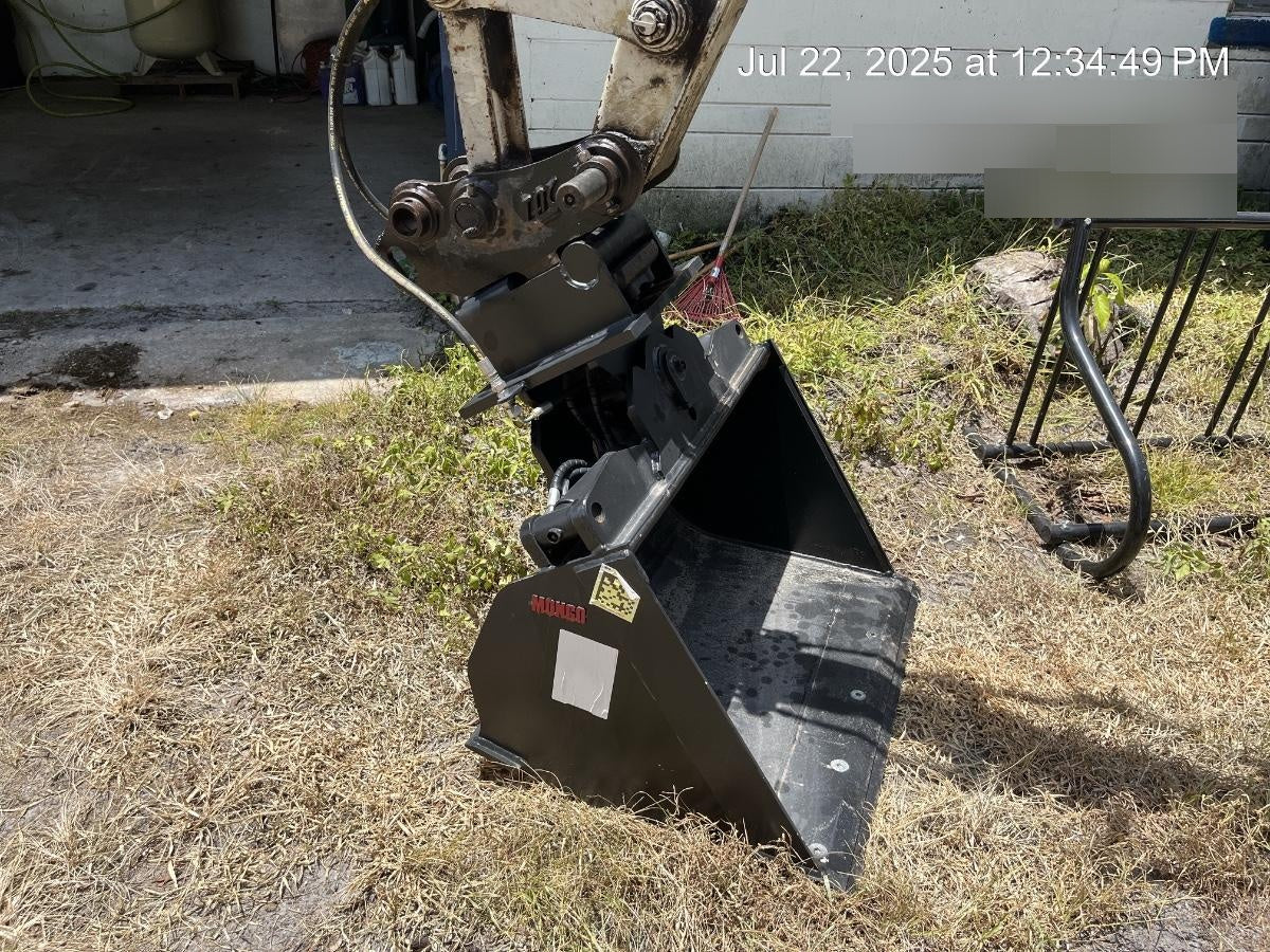 2025 MONGO MTGB900D8