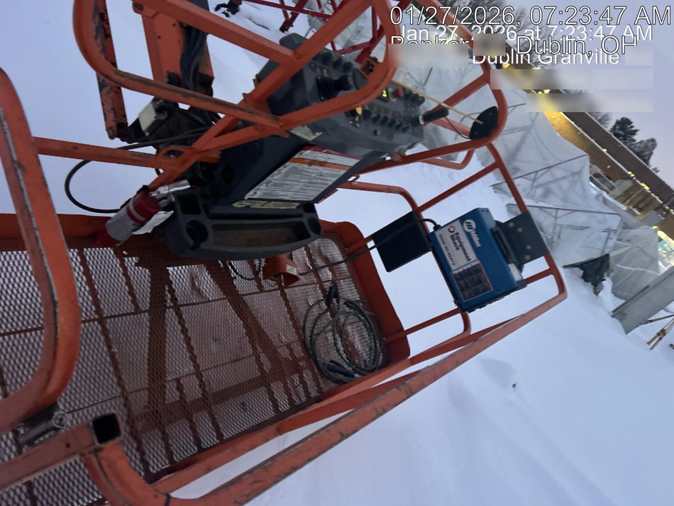 2022 JLG 860SJ