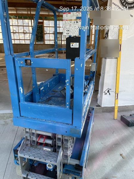 2021 GENIE GS-1330m