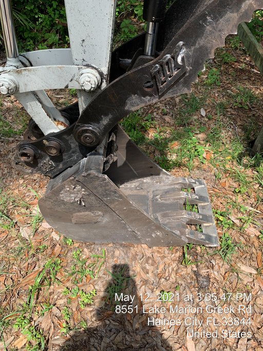 2020 Takeuchi TB235-2R Canopy, Rubber Tracks, Manual TAG QC