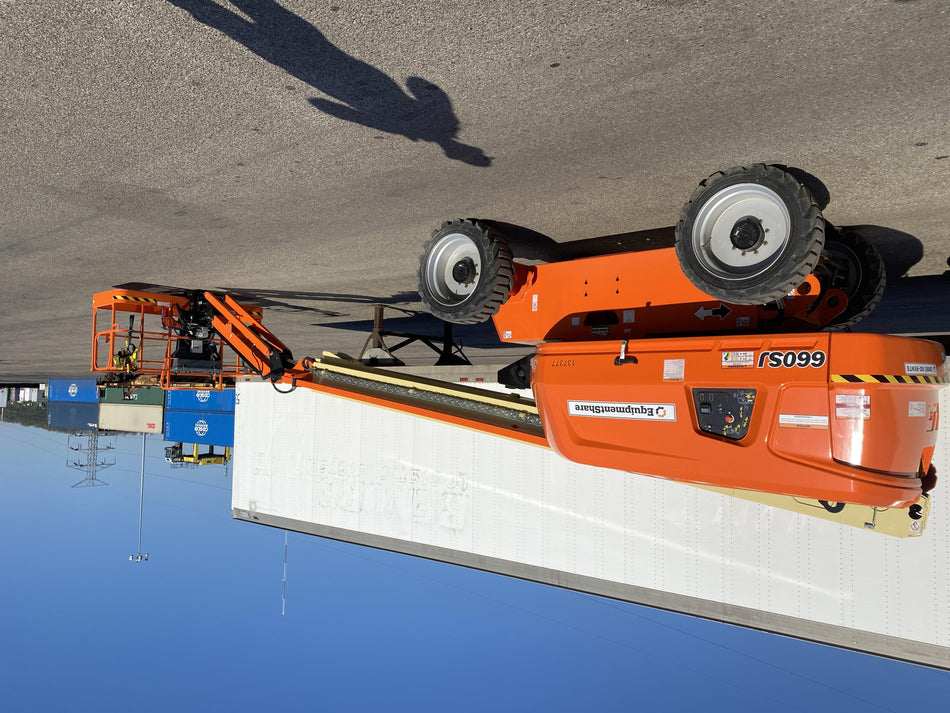 2021 JLG 660SJ