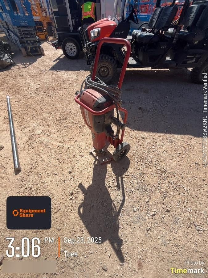 2021 HILTI TE 3000-AVR