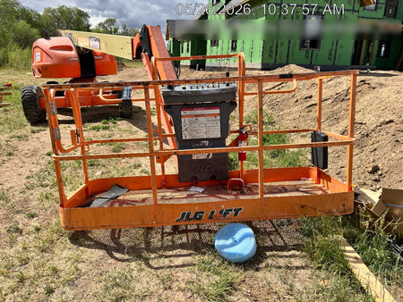 2019 JLG 460SJ Pneumatic Tires