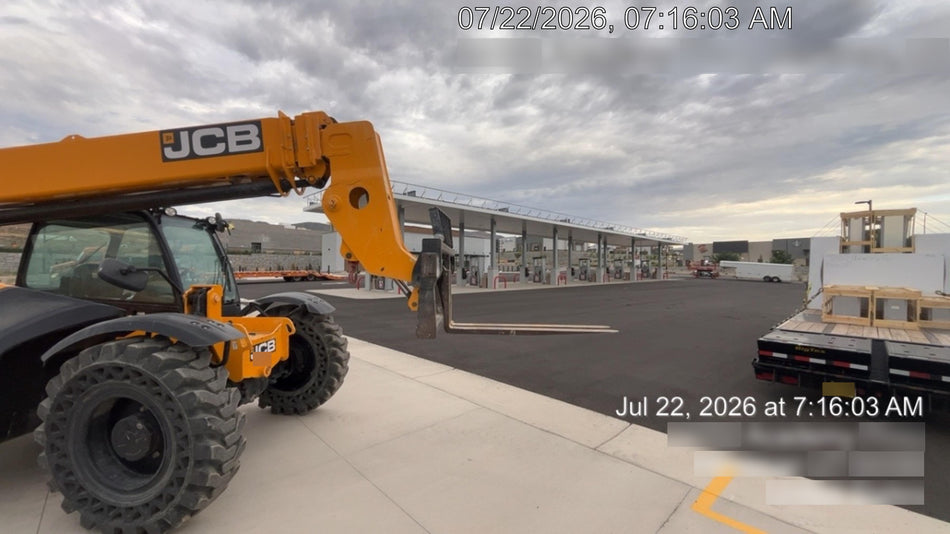 2019 JCB 509-42 Cab/Heat/Air, 74 HP, Solid Tires, STD Worklight, Beacon, Aux Hydraulics, Lifting Eye, Back up Alarm w/66" Carriage/60" Forks