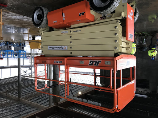2019 JLG 4069LE
