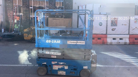 2020 Genie GS-1930 Fixed rails with chain entry gate - Pre A92.20