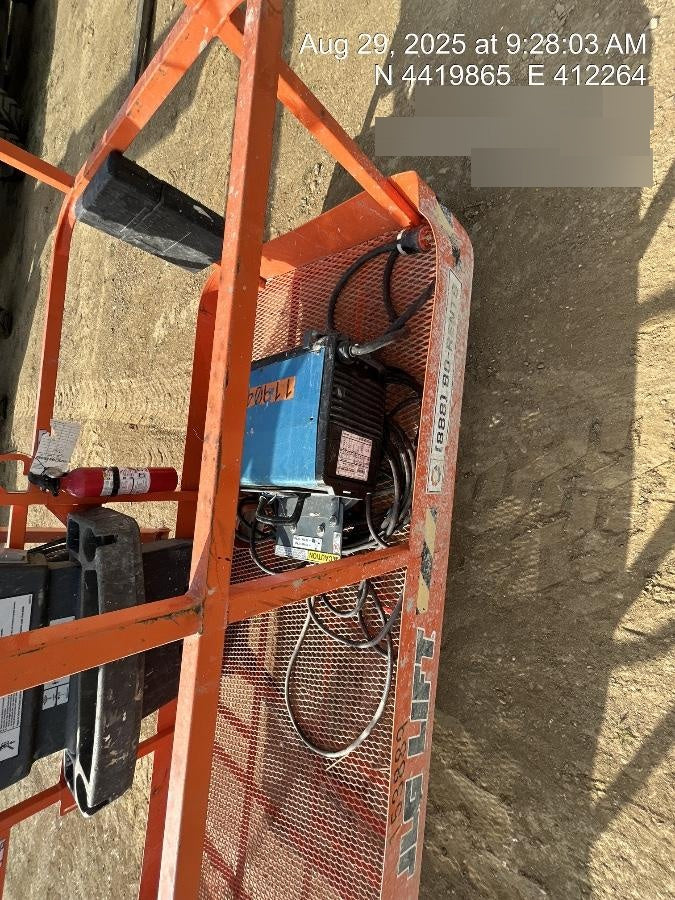 2021 JLG 460SJ
