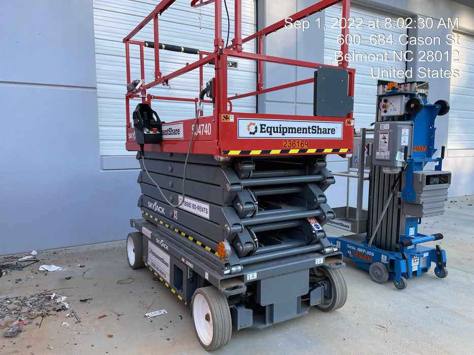 2022 SKYJACK SJ4740