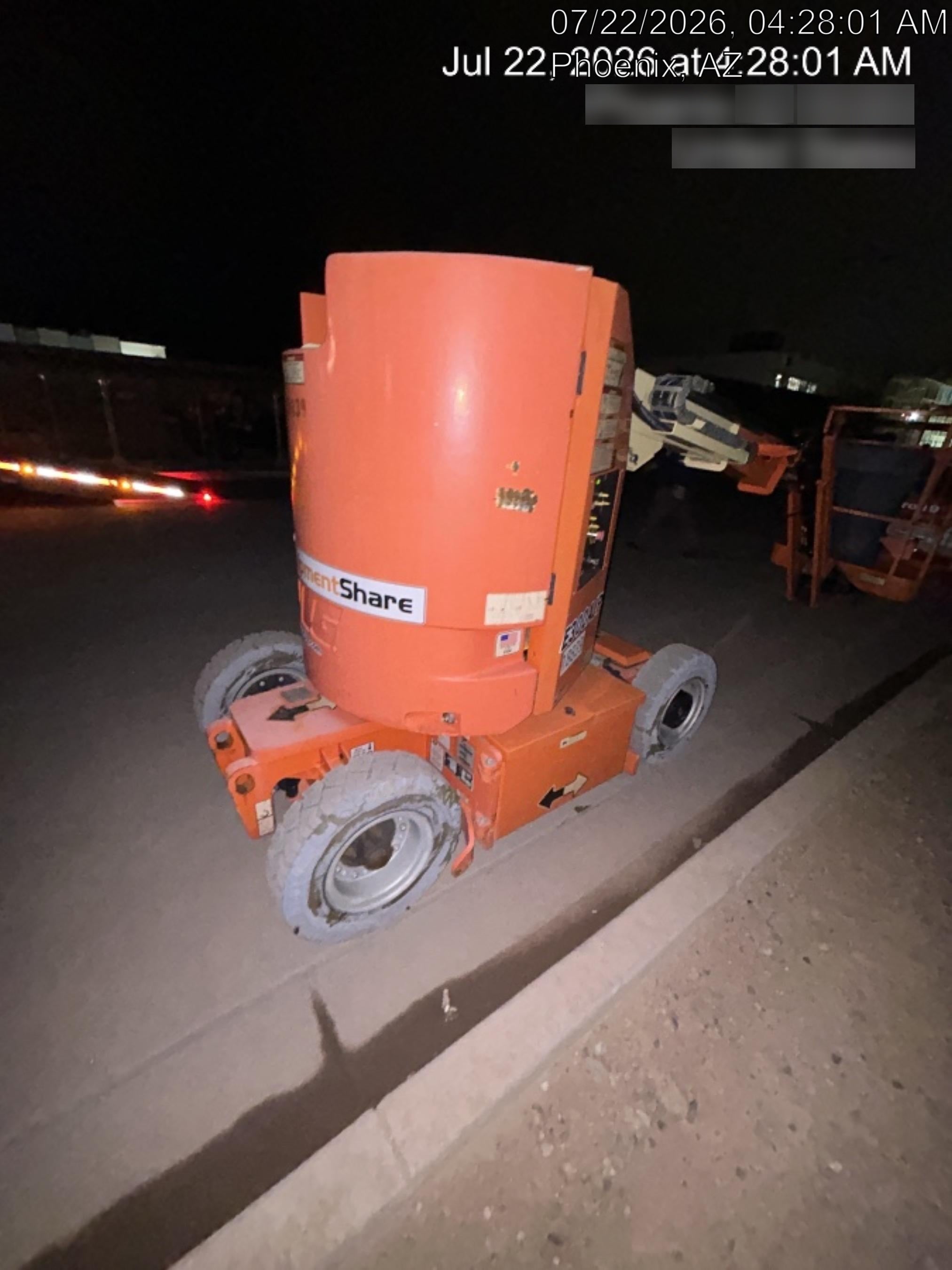 2019 JLG E300AJP
