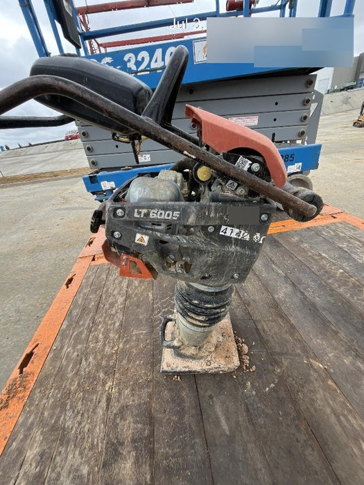 2024 HUSQVARNA LT6005