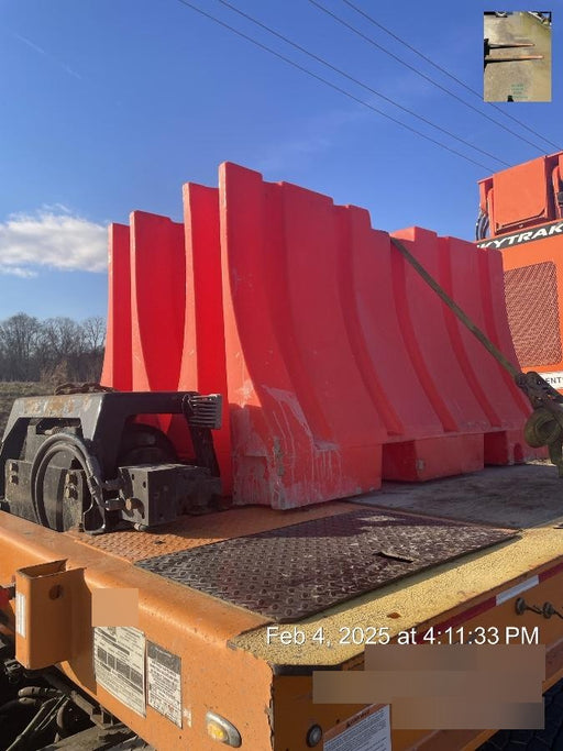 2023 HOUSTON BARRICADE WFB42